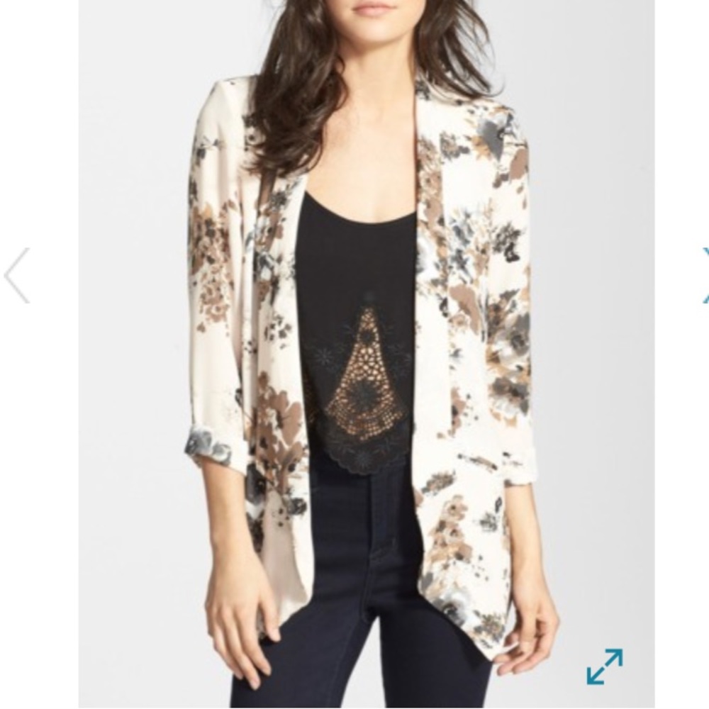 LIKE NEW ASTR Blazer